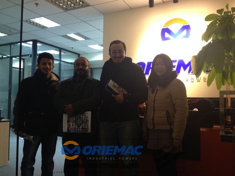 Saudi Arab Clients Visit XCMG Factory For Road Roller and Truck Mounted Crane_2