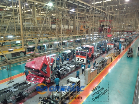 Philippines Customer Visited SINOTRUK Truck Factory_4