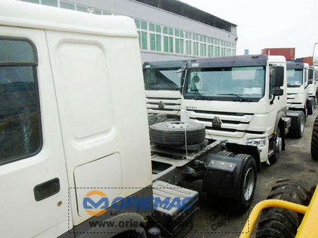 Phillipines 4 Sinotruk 4x2 Tractor Truck_4
