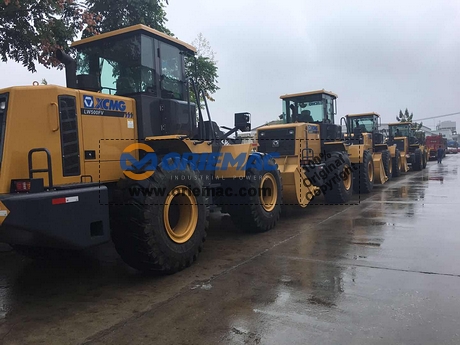 Bangladesh 15 XCMG Wheel Loader LW500FV_3