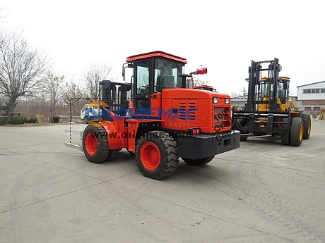 India 4 Fuan Rough Terrain Forklift YC40 YC50 YC60_3