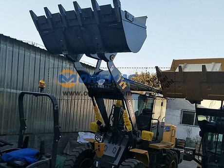 Sudan 1 XCMG Wheel Loader LW300KN_1