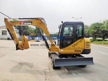 XCMG XE60DA Excavator