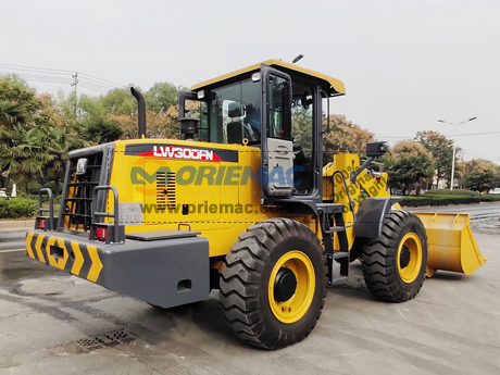 1 Unit XCMG LW300FN Wheel Loader