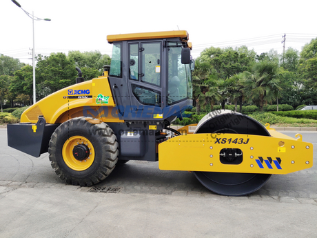 Kenya - 1 Unit XCMG XS143J Road Roller & 1 Unit XCMG XS163J Road Roller