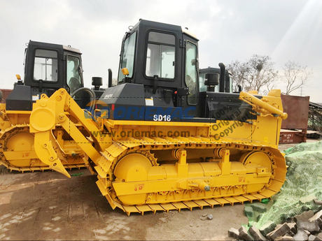 SHANTUI SD16 Bulldozer