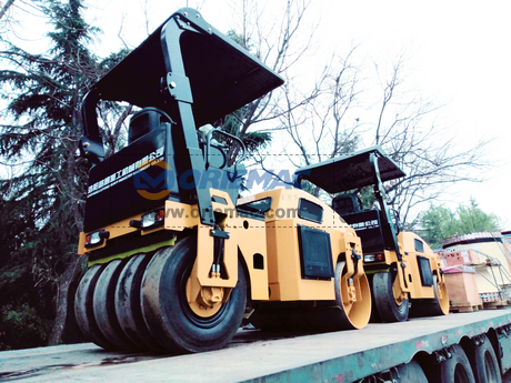 LUTONG LTC204P Road Roller