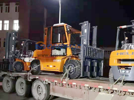 2020.1.8-Russia 1 forklift CPCD501