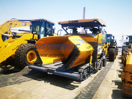 Algeria 1 XCMG RP603 Asphalt Concrete Paver (4)