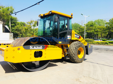 Philippine 1 XCMG XS123 Road Roller (1)