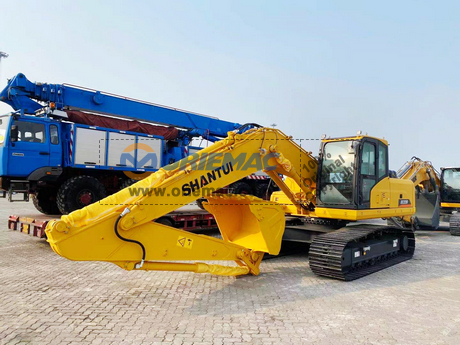 Ecuador - 1 Unit SHANTUI SE220 Excavator