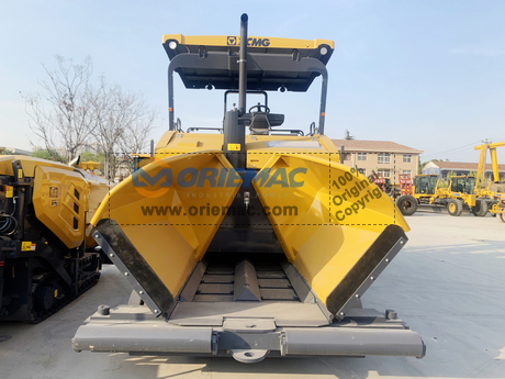 XCMG Asphalt Paver