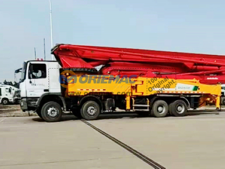 XCMG XZJ5435THB Concrete Pump Truck