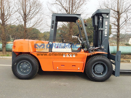 HELI CPCD100 Forklift