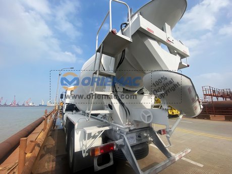 SHACMAN Concrete Mixer Truck F3000
