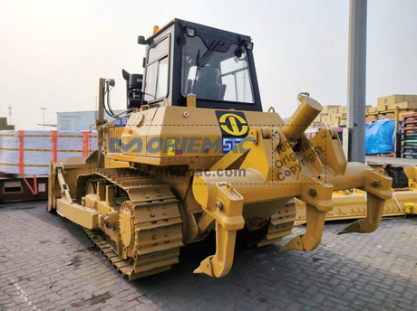 SEM655D Wheel Loader & SEM816D Crawler Bulldozer