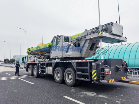 Guatemala - 1 Unit ZOOMLION Truck Crane ZTC801V562-1