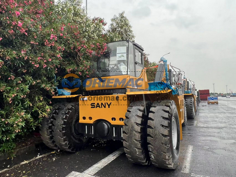 Oman - 2 Units SANY SRSC45H1 Reach Stacker