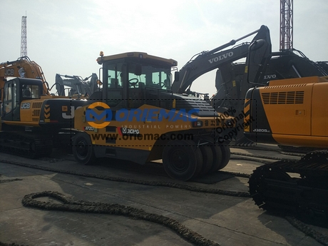 Algeria 2 XCMG Road Roller XP263_6