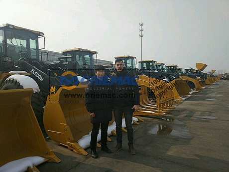 Uzbekistan Customer Visited XCMG Factory for Wheel Loader ZL50GN_1