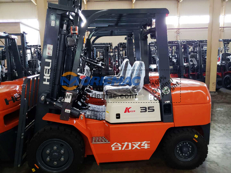 nEO_IMG_2 forklifts (1)