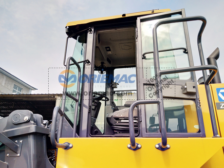 nEO_IMG_2018.9.14-Algeria 1 ZL50GN (Michael OM2018H36D) (5)