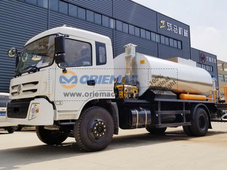 nEO_IMG_2018.09.28-Algeria 1 ASPHALT DISTRIBUTOR (Michael OM2018G36A) (5)