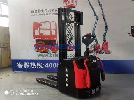 nEO_IMG_20200902_Uzbekistan 2 HANGCHA CPD25 1unit CDD20 & 1 unit HELI CPD30 Forklift (6)