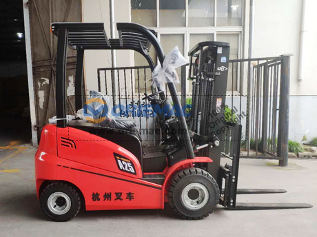 nEO_IMG_20200902_Uzbekistan 2 HANGCHA CPD25 1unit CDD20 & 1 unit HELI CPD30 Forklift (9)