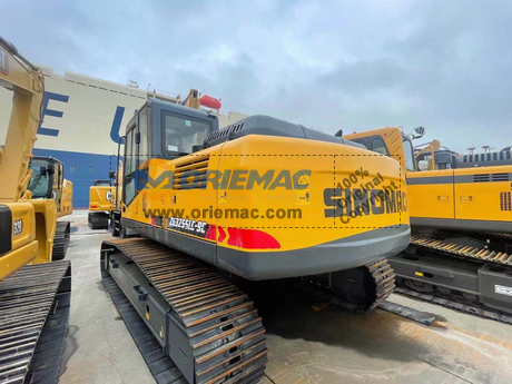 Sinomach ZG3255LC-9C Excavator