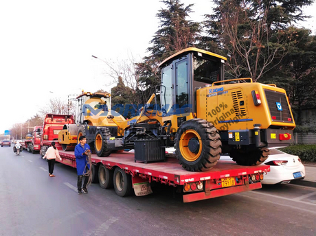 XCMG GR1003 Motor Grader & XS203J Road Roller