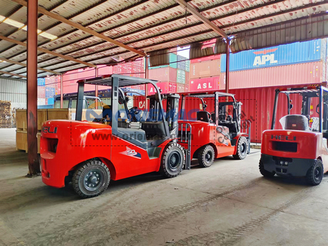 HELI CPCD35 & 2 CPCD50 Forklift