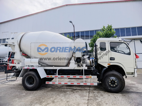 DONGFENG HDT5151GJB Concrete mixer