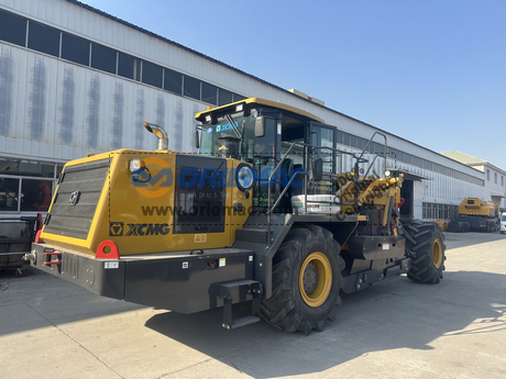 Uzbekistan - 1 Unit XCMG XLZ2103SIV Pavement Cold Recycling Machine