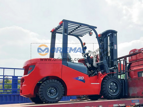 Cameroon - 1 Unit HELI CPCD30 Diesel Forklift