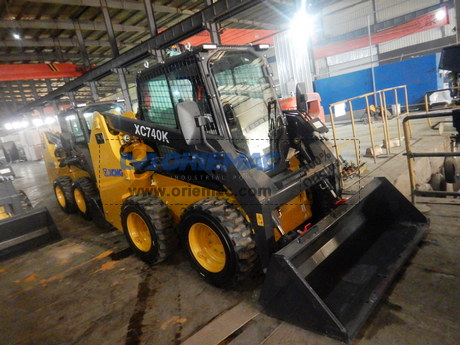 El Salvador - 2 Units XCMG GR2205T Motor Grader & Crawler Excavator