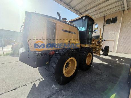 El Salvador - 2 Units XCMG GR2205T Motor Grader & Crawler Excavator