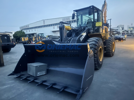 UAE - 1 Unit XCMG LW600KN Wheel Loader