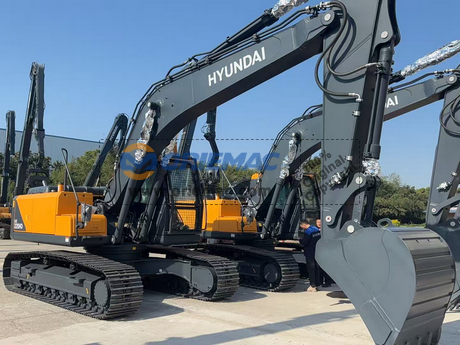 Algeria - 1 Unit HYUNDAI HX220HD Crawler Excavator