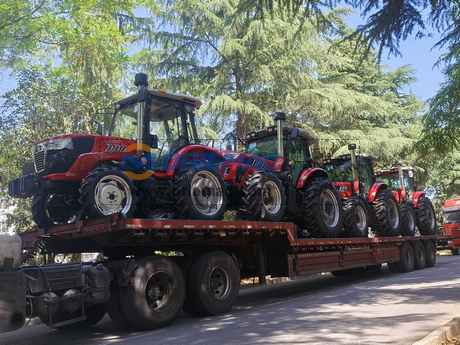Argentina -1 Unit LUTONG LTB804 Farm Tractor & 2 Units LTD1604-4 Farm Tractor