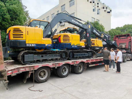 Ecuador - 2 Units HYUNDAI HX80N Excavator & 1 Unit HYUNDAI HX60 PRO Excavator