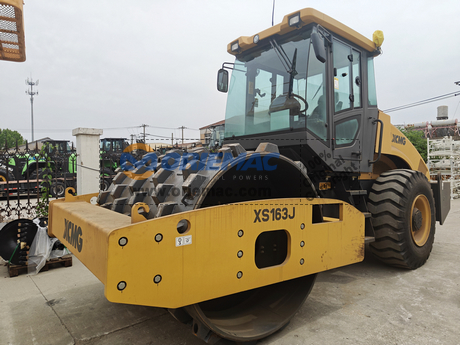 Sierra Leone - 1 Unit XCMG XS163J Road Roller