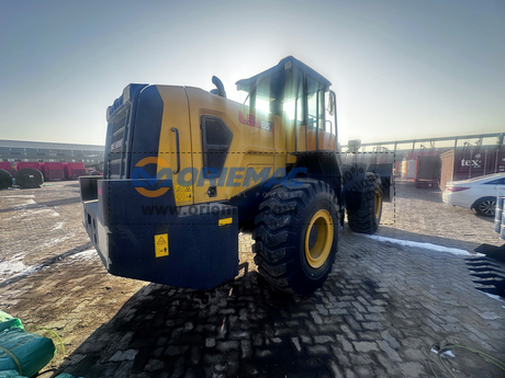 Côte d'Ivoire - 1 Unit SHANTUI L55-B5 Wheel Loader