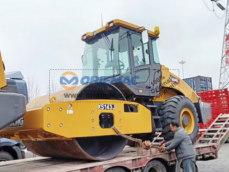 Tonga - 1 Unit XCMG XS143J Road Roller