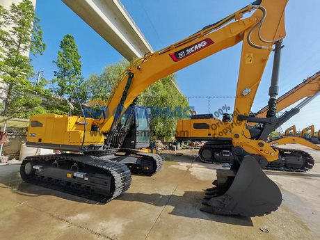 Dominican Republic - 1 Unit XCMG XE215G Excavator