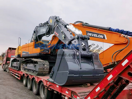 Ecuador - 1 Unit DEVELON DX220LCA Excavator