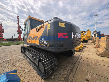 Algeria - 1 Unit HYUNDAI HX220HD Crawler Excavator